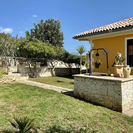 Tatil Evi Leonardo Canicattini Bagni