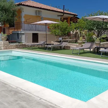 Leonardo * Canicattini Bagni